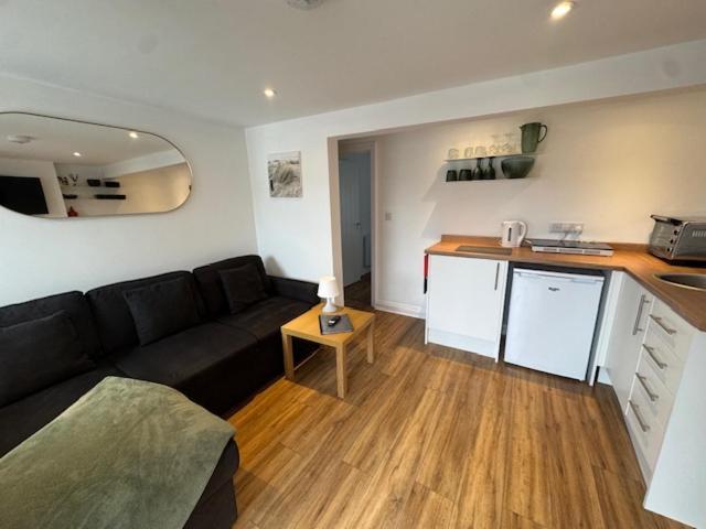 Valletta House Holiday Apartments Скегнесс Экстерьер фото