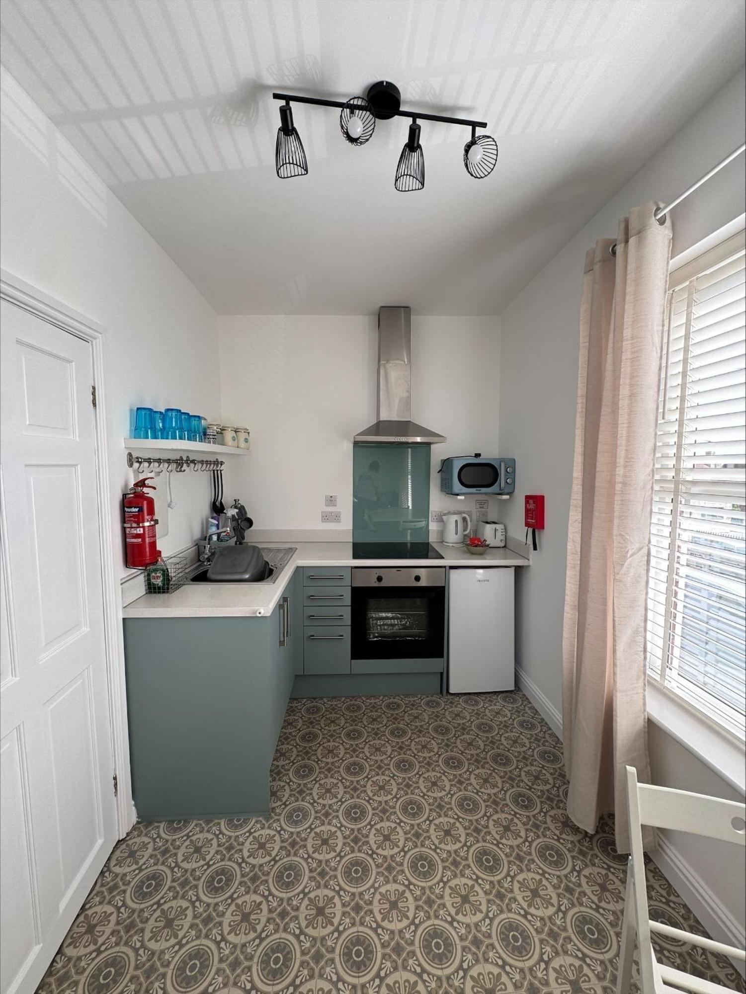 Valletta House Holiday Apartments Скегнесс Экстерьер фото